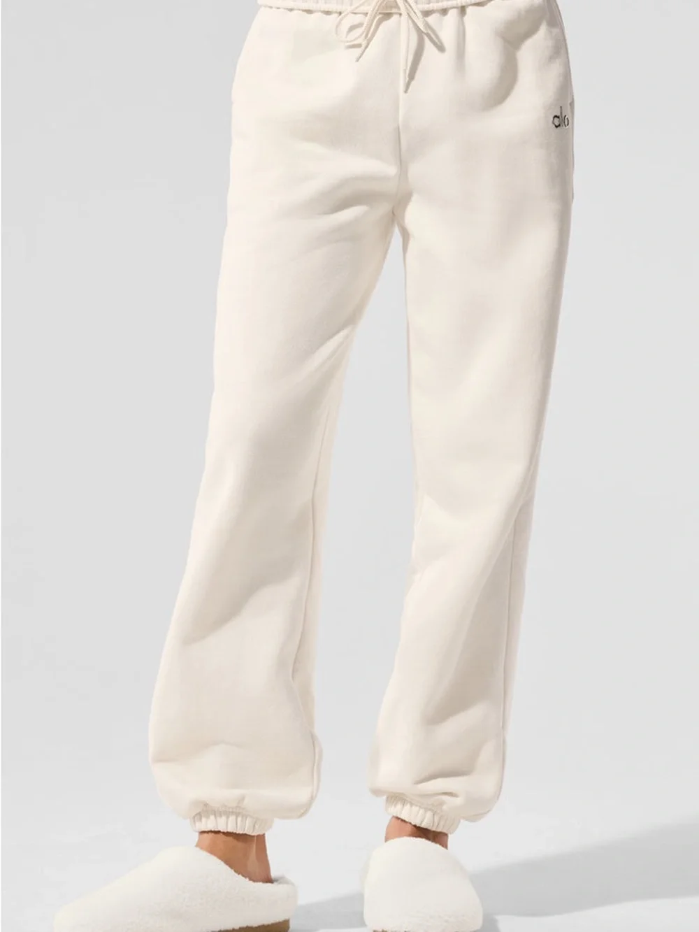ALO Yoga Black Accolade Sweatpant szXS
